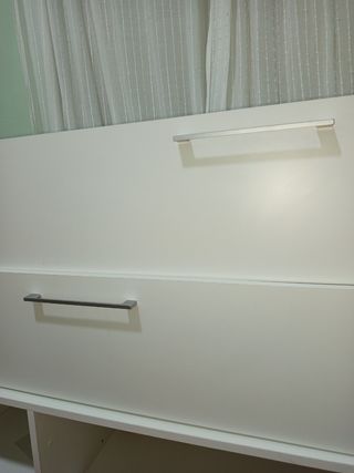 Mueble de salón blanco para TV