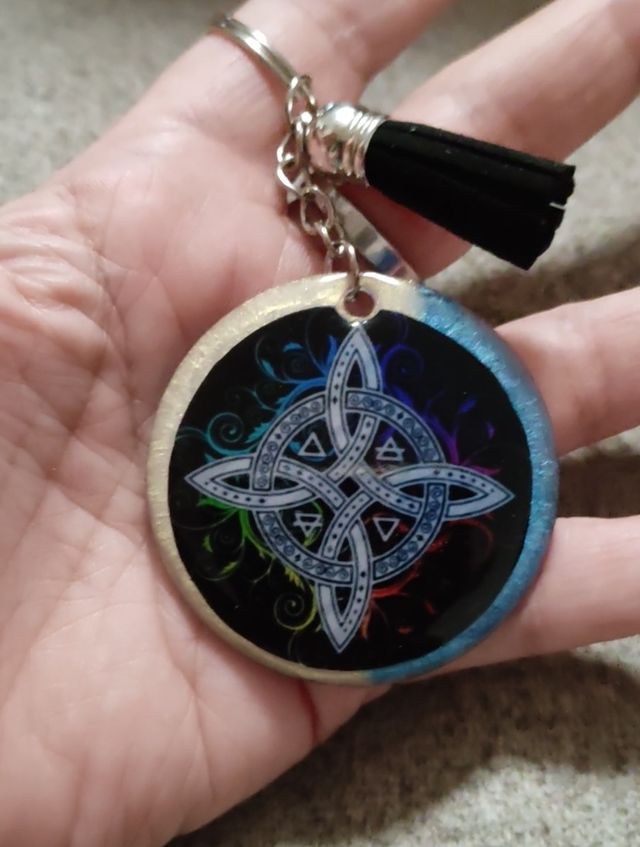 Llavero Resina UV Bruja Calavera