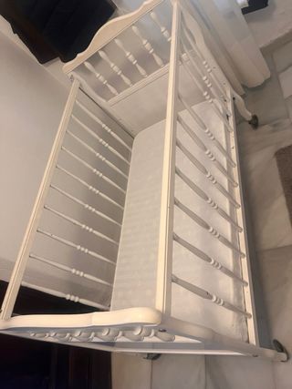 Cuna de madera blanca + colchon Flex