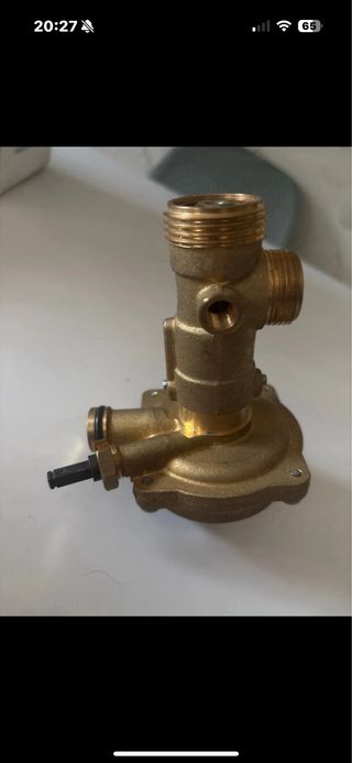 Válvula 3 vías Immergas Eolo Mini
