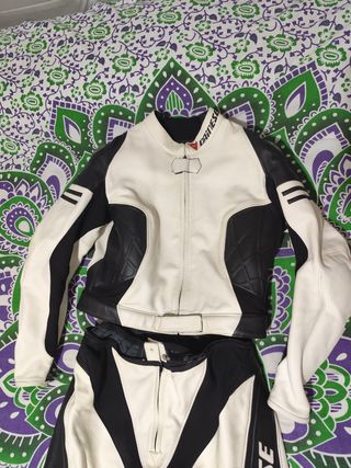 Traje de moto Dainese 2 piezas mujer, talla 52