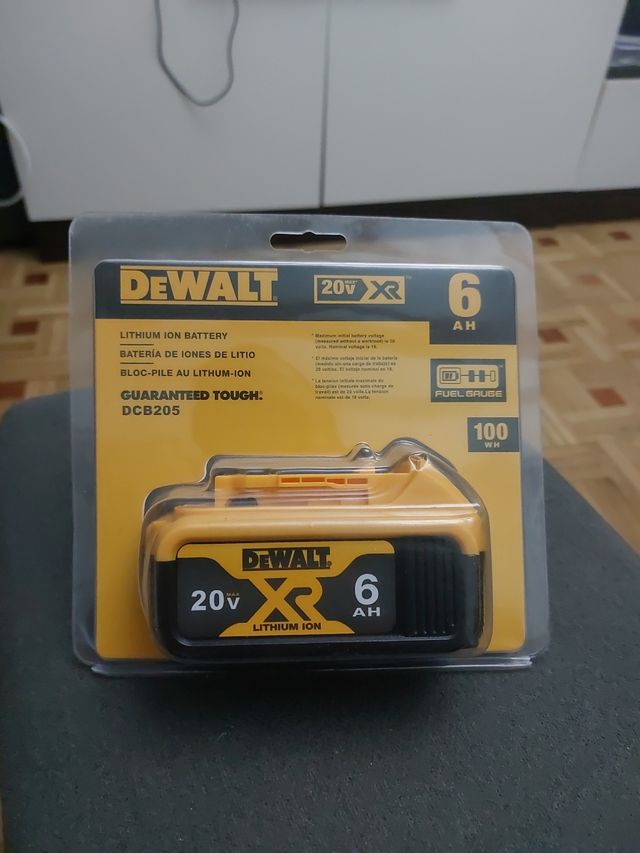 Batería Dewalt 20V 6Ah Nueva