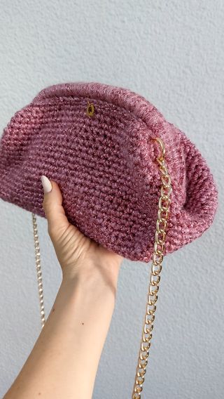 Bolso de mano ganchillo dorado y rosa