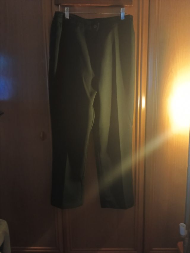 Pantalones verdes mujer
