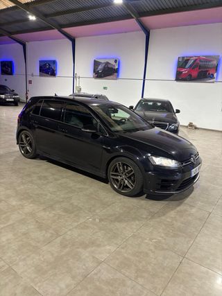 Volkswagen Golf R300 2016
