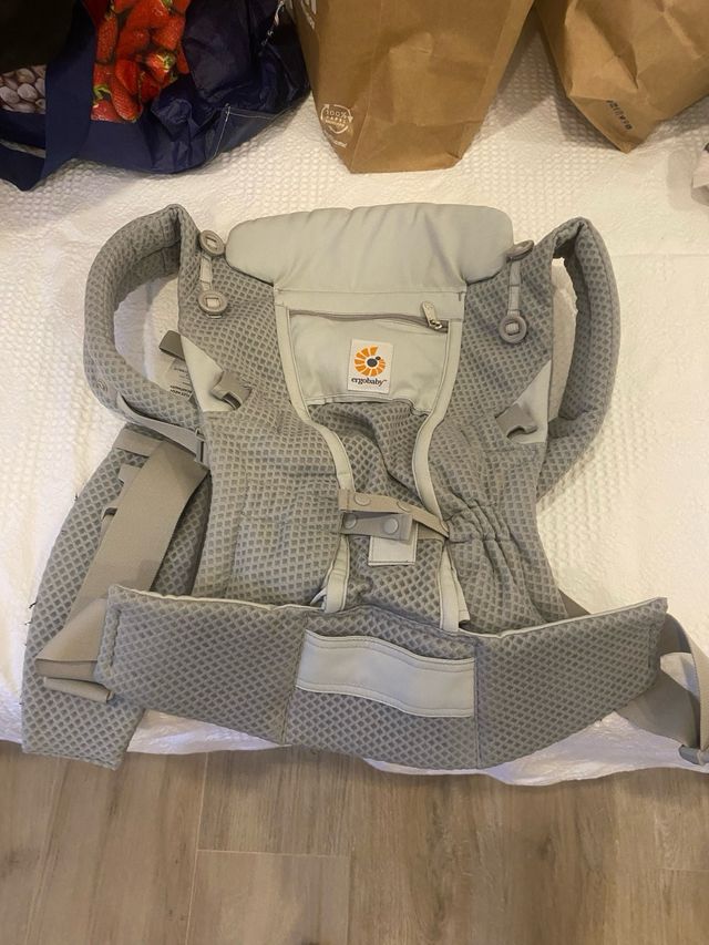 Mochila porteo bebe ergobaby