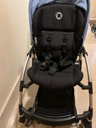 Silla de paseo Bugaboo Bee 3 con capota azul