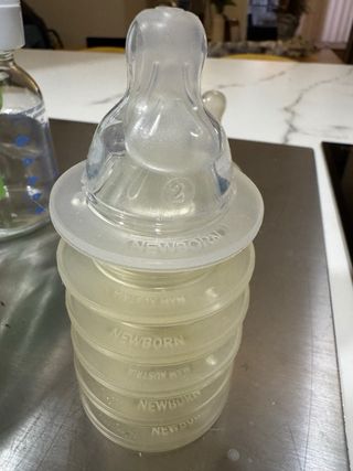 Lote de biberones y tetinas