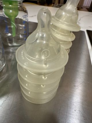 Lote de biberones y tetinas