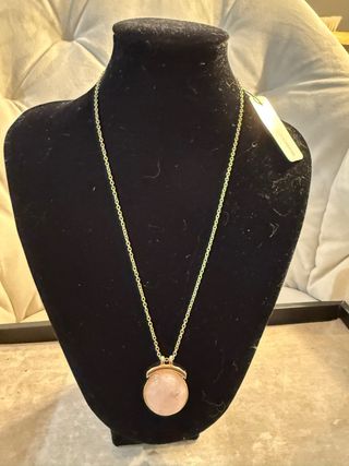 Colgante de oro rosa