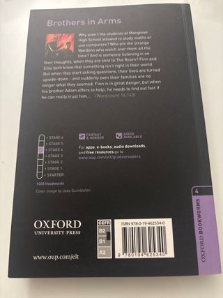 Oxford Bookworms Library: Level 4:: Brothers in...