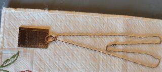 Colgante con cadena