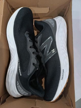 Zapatillas New Balance Running Talla 50