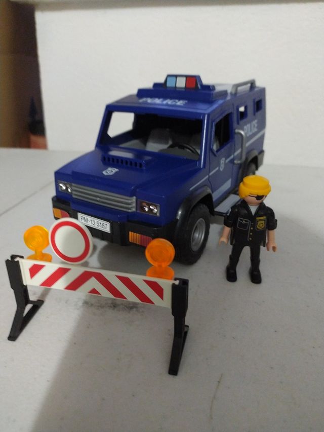 Coche Policía Playmobil Azul con Figura