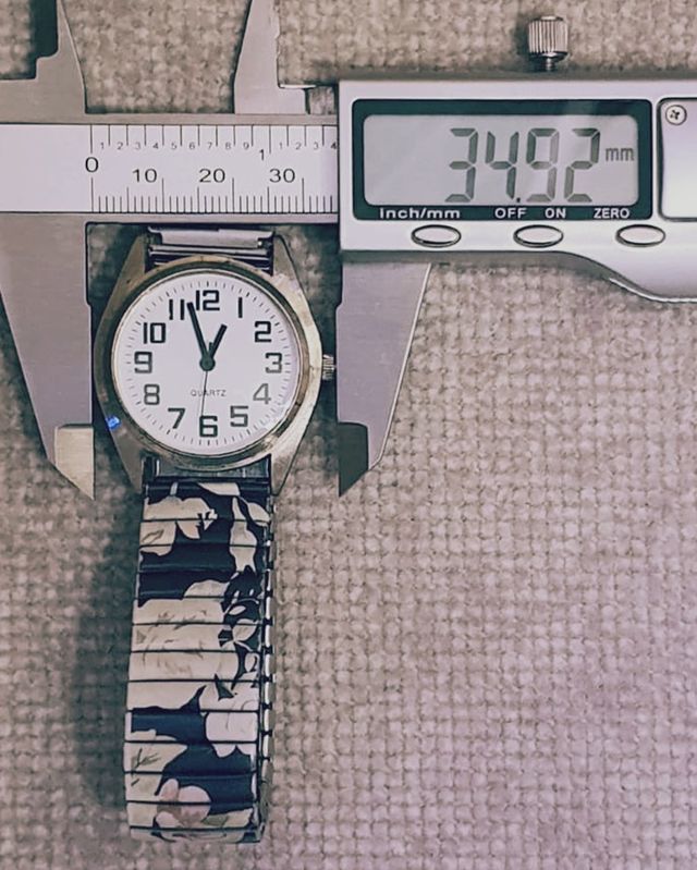 Reloj de señora con estampado floral