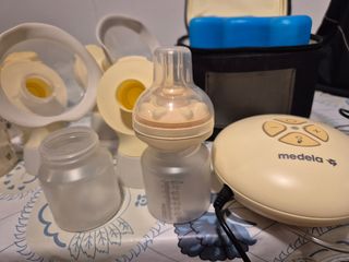 Sacaleches Medela Swing Maxi Doble + Medela swing 