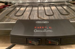 Barbecue elettrico DeLonghi Barby-Q Grigliatutto