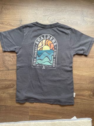 Camiseta niño Scalpers gris talla 8