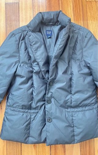 Chaqueta Gap Gris plumas
