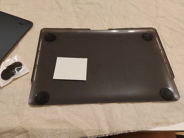 Funda Protectora MacBook Pro 13" Aiino