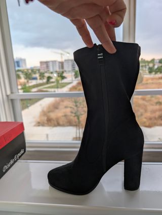 Botas de tacón negras