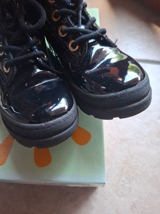 Stivaletti vernice neri H&M bambina 25