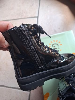 Stivaletti vernice neri H&M bambina 25