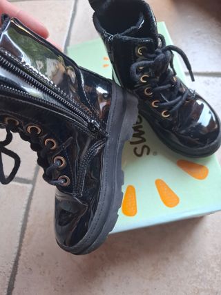 Stivaletti vernice neri H&M bambina 25