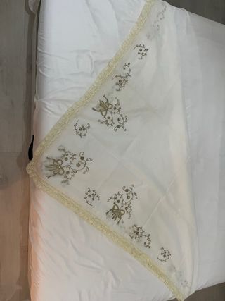 Manteletas Falleras Bordadas