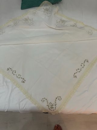 Manteletas Falleras Bordadas