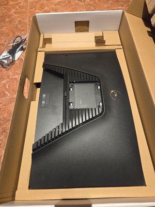 Monitor Dell S2721HGF 27 Curvo FHD 144Hz