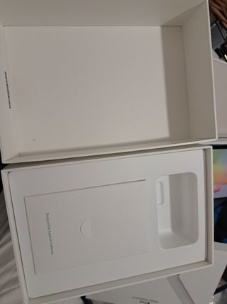 Caja iPad Mini 4