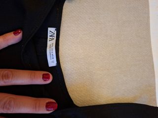 Vestido azul  de tirantes con volantes Y otro negr