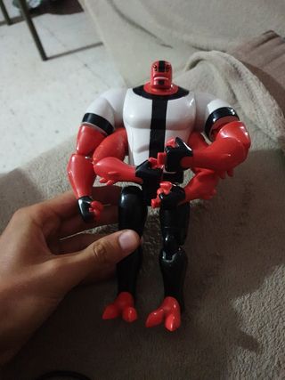 Muñeco Figura Ben 10 Cuatro Brazos