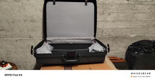 Valigia media rigida Samsonite nera 2 ruote