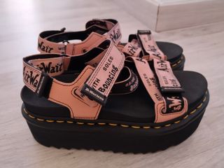 Sandalias Dr. Martens 
