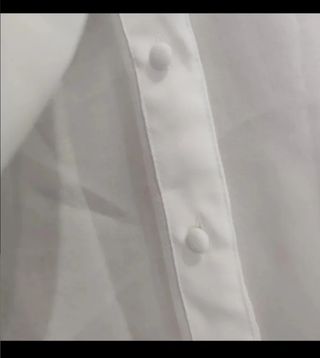 Blusa Stradivarius blanca con encajes