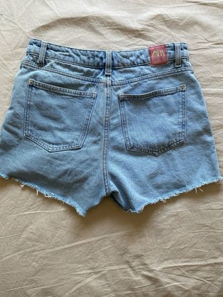 Falda pantalón vaquera Zara