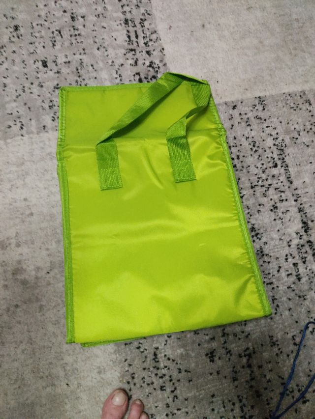Bolsa nevera térmica verde