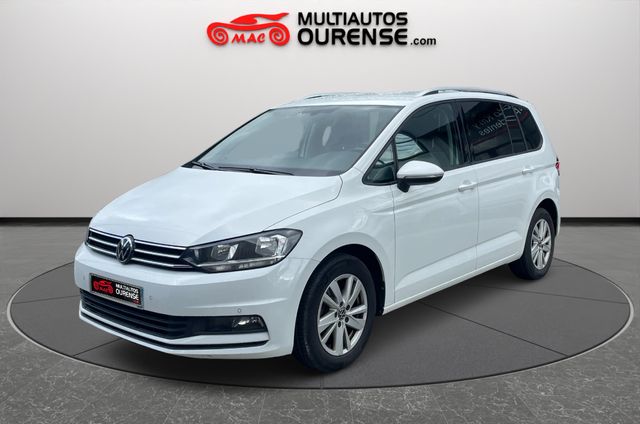 Volkswagen Touran DSG 5 Plazas+Navegcaion+Carplay