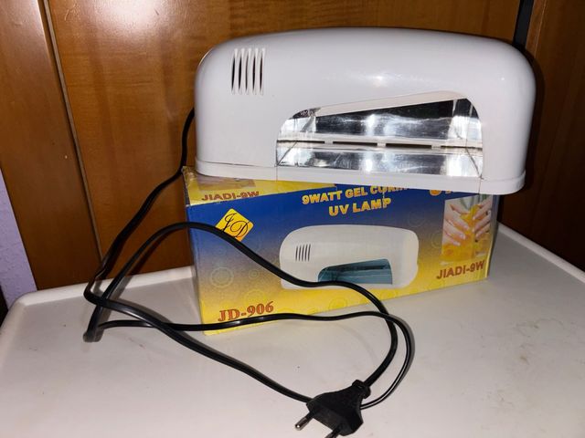 Lámpara UV Jiadi 9W para uñas de gel