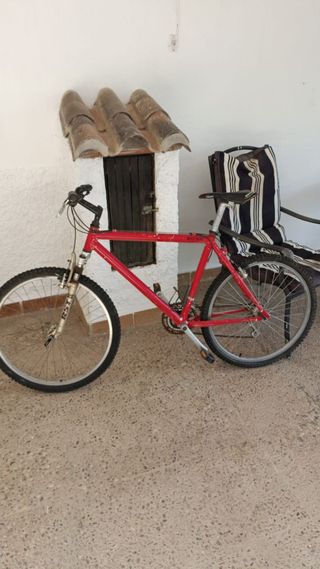 Bicicleta BH Roja