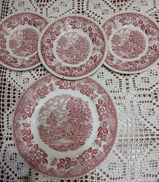 Set 4 Piatti Vintage ,1grande tre piccoli.