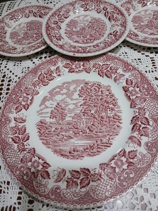 Set 4 Piatti Vintage ,1grande tre piccoli.