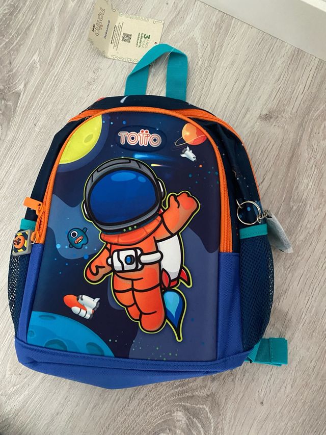 Mochila Totto Infantil Espacial Sin Estrenar