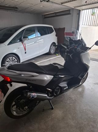 Yamaha TMAX 530 DX Scooter