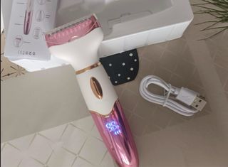 Afeitadora Eléctrica Impermeable Rosa y Blanca