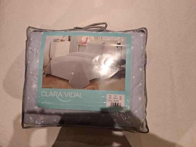 Colcha azul claro 200x270