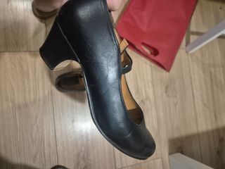 Zapatos de flamenco negros numero 34 , nuevos 69€