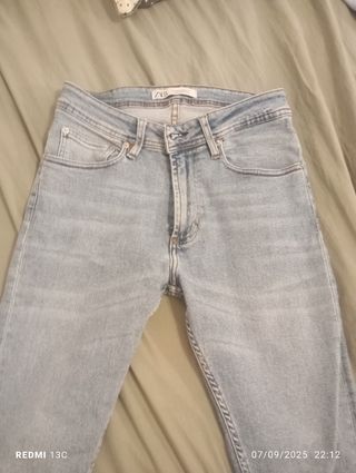 Pantalón vaquero Zara Talla 38